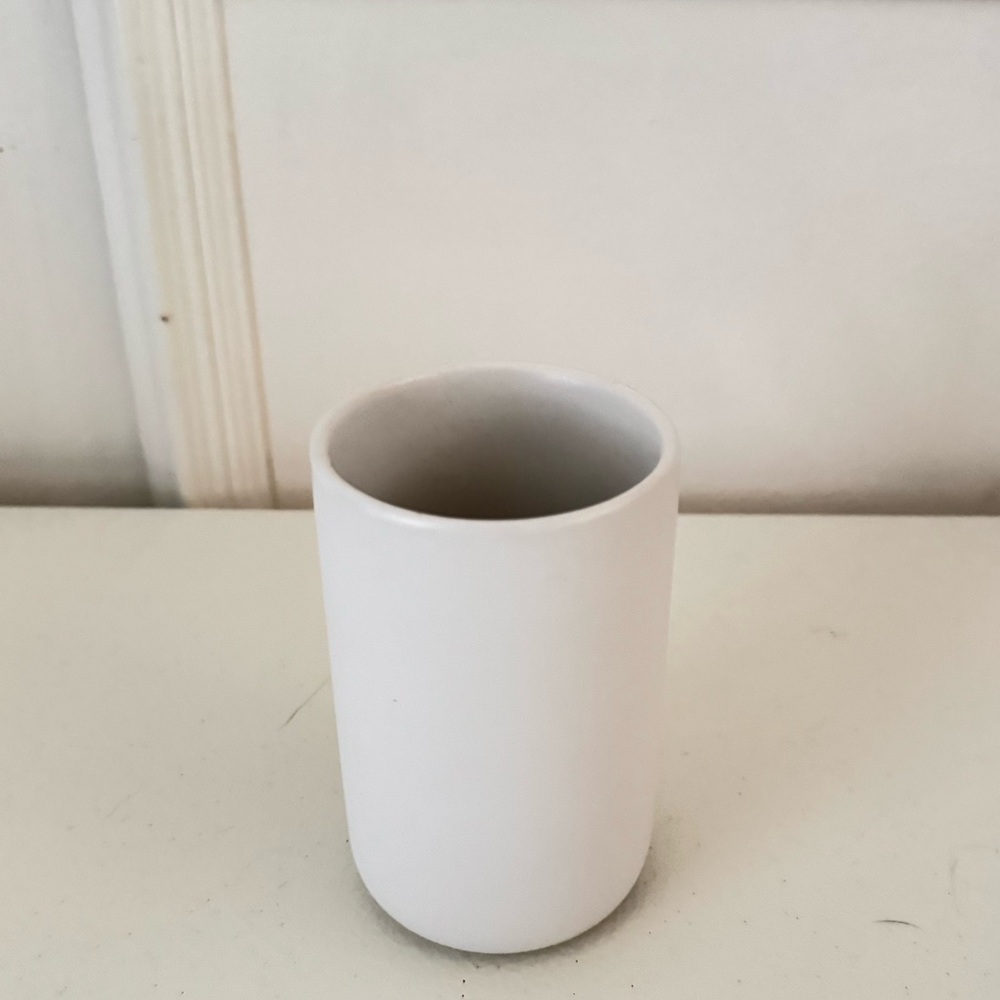 PUBLIC GOODS | stoneware bathroom tumbler